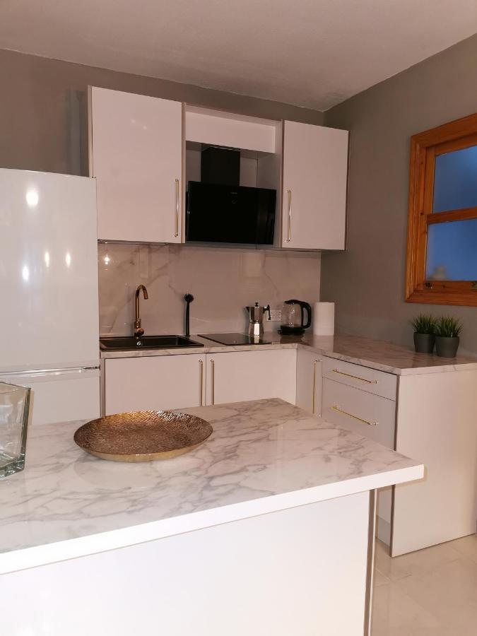 Naufragos Apartament 托雷维耶哈 外观 照片