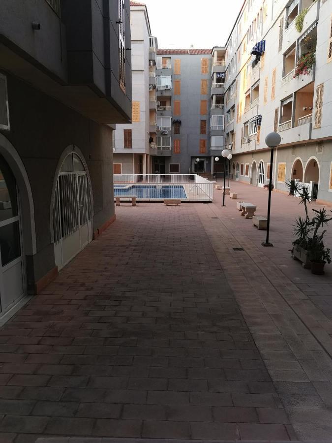 Naufragos Apartament 托雷维耶哈 外观 照片