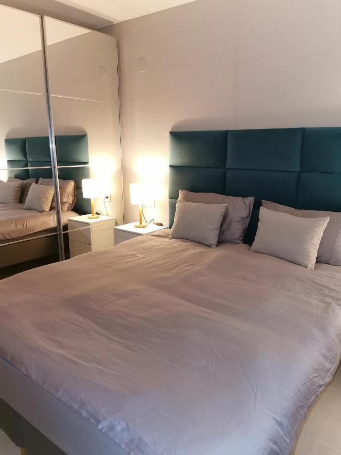 Naufragos Apartament 托雷维耶哈 外观 照片